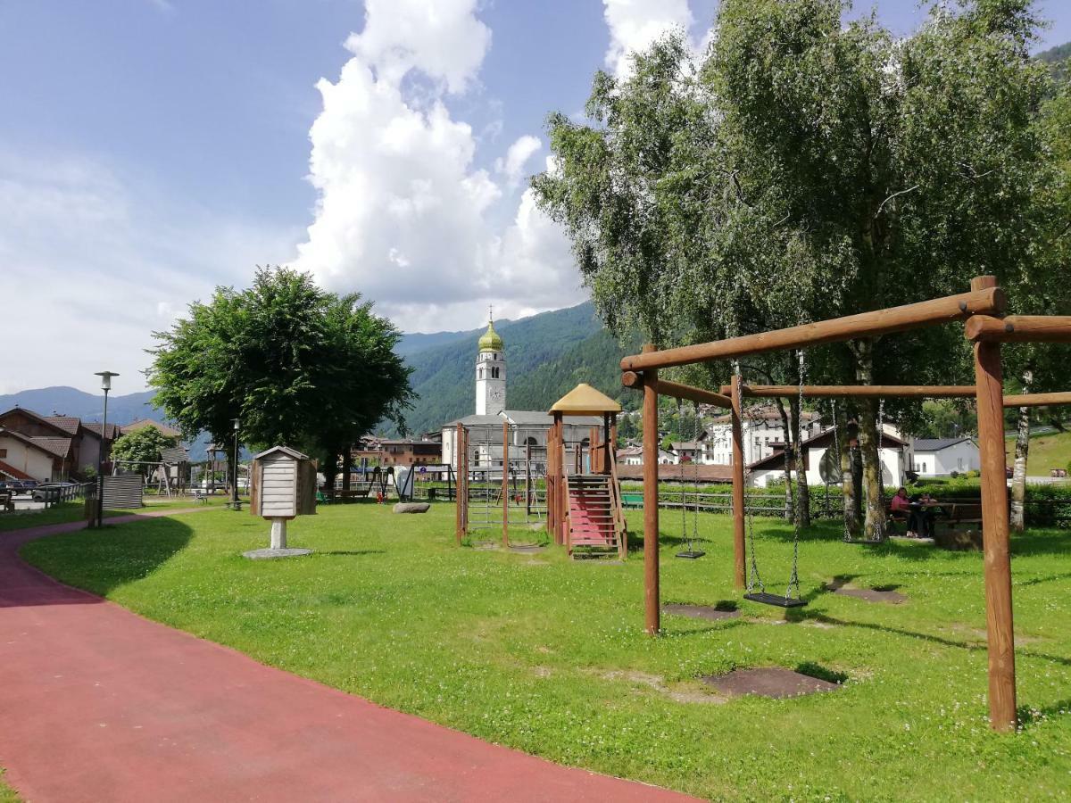 Apartamento Attico Abbraccio Di Luce Spiazzo  Exterior foto